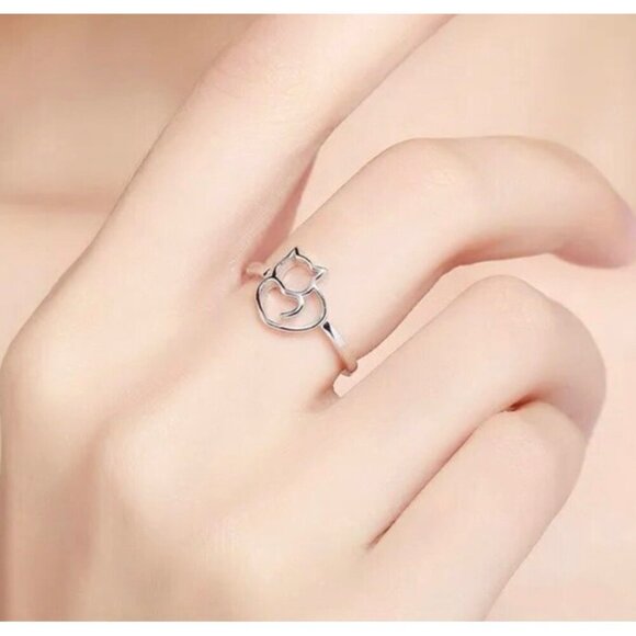 NWT Dainty Cat Ring SZ. 6 S925 Sterling Silver Whimsical Cat Lover Gift Delicate - Picture 3 of 8